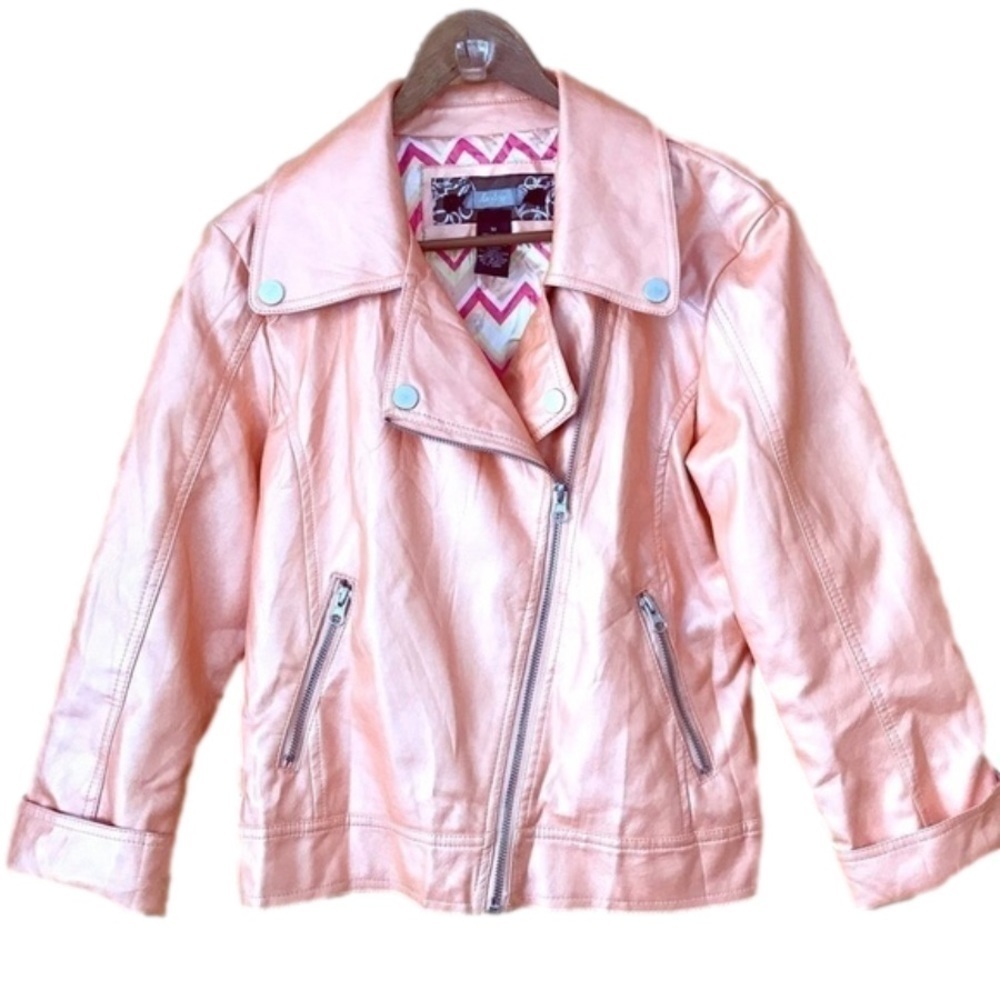 Daytrip frosted peach shimmer asymmetrical Moto faux leather medium jacket